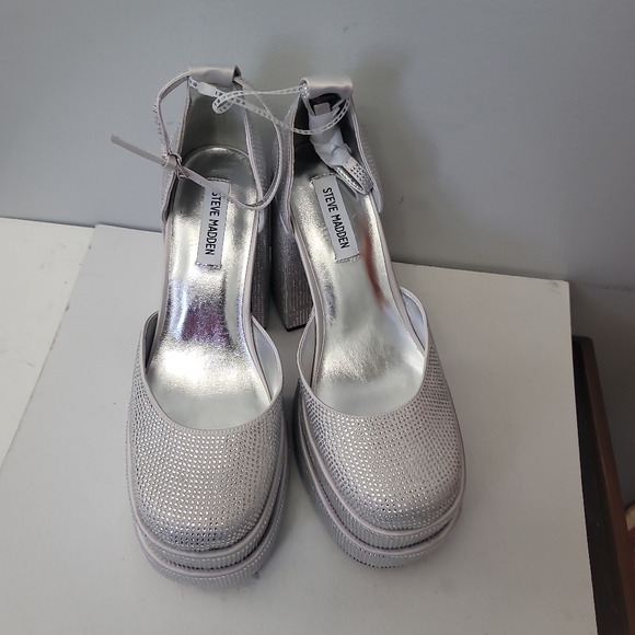 STEVE MADDEN  Charlize Rhinestone Double Platform Pumps - Picture 10 of 11